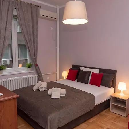Apartment Sweet House Trg