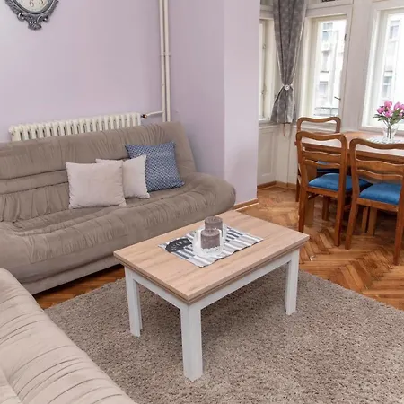 Sweet House Trg Apartment